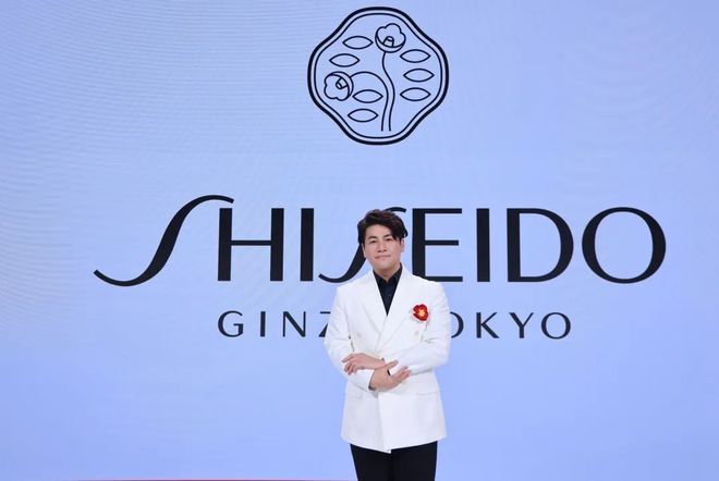 内卷从全新「红腰子」看肌肤抗老赛道跃迁pg电子中国网站科研长期主义破局美妆(图3)